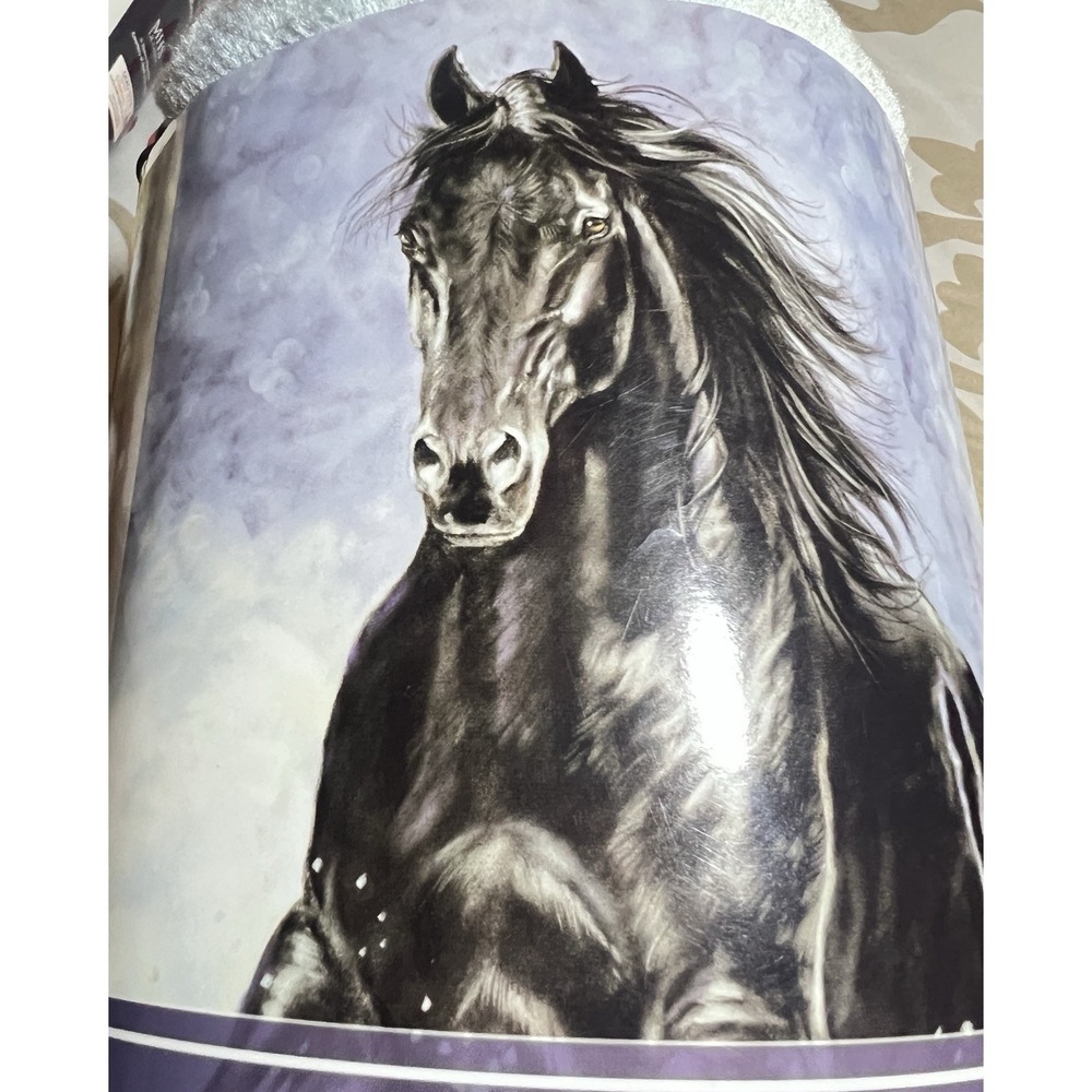 Wild Frontier HORSE 50"x 60" Wilderness Plush Throw Soft Couch Blanket‎ NEW